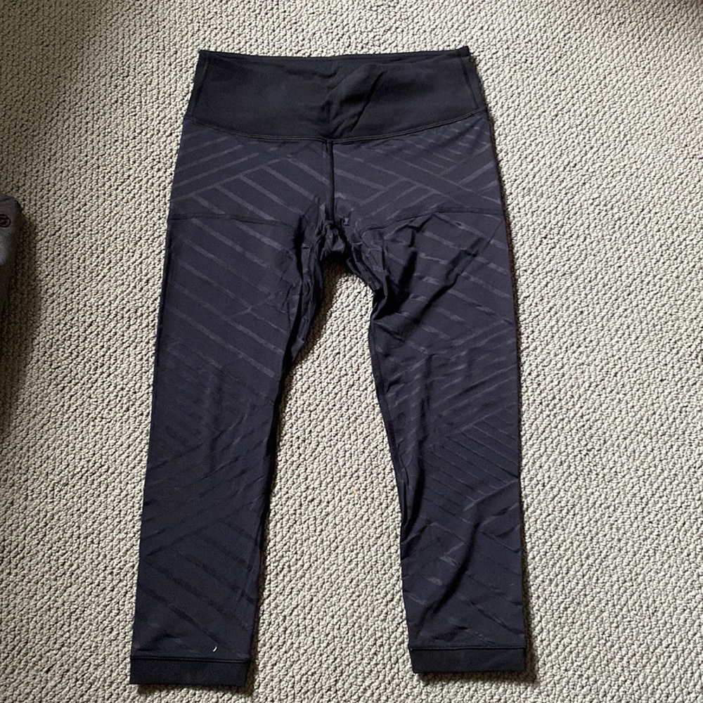 lululemon crop leggings